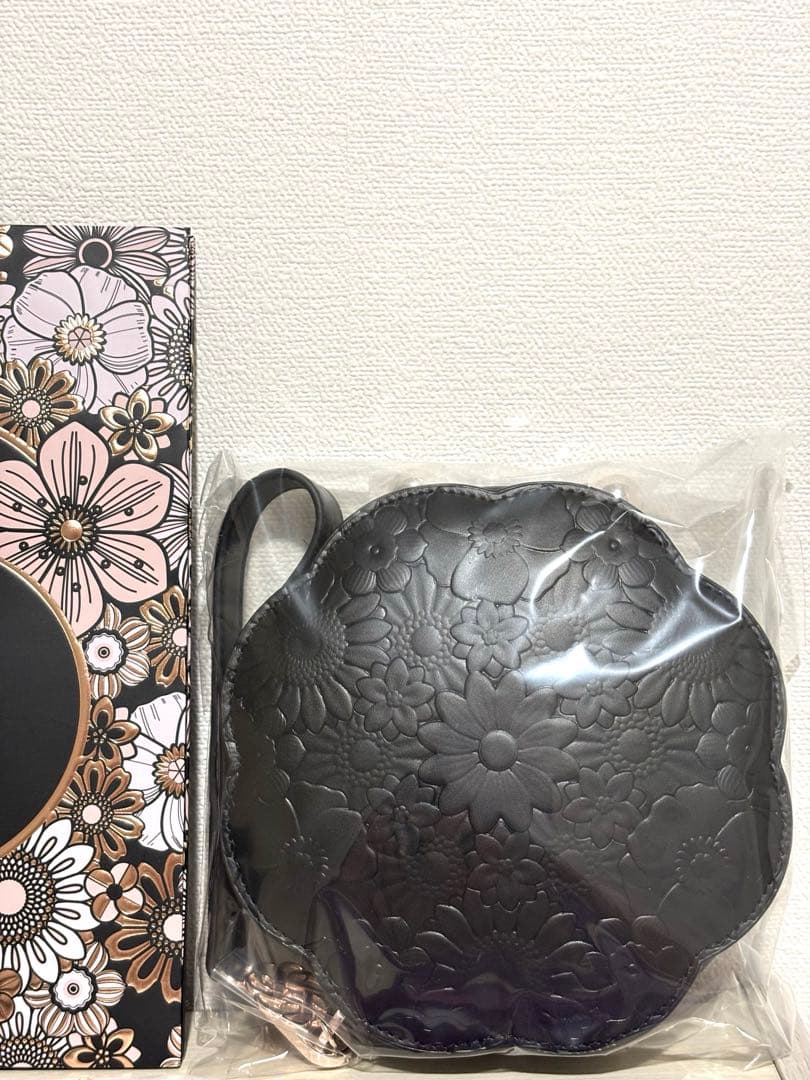 【新品未使用】コスメデコルテ クリスマスコフレ2025 【サンプル付き】