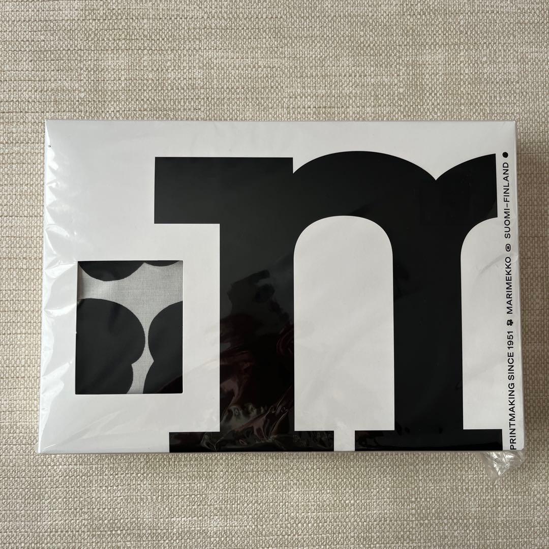 【未使用品】マリメッコ　エプロン、ミトン、ポットホルダー3点セット