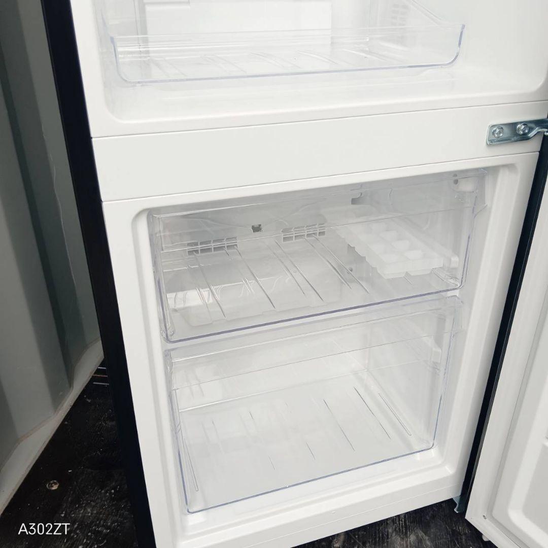 8961←送料設置無料 ハイアール　最新24年製　冷蔵庫　140L