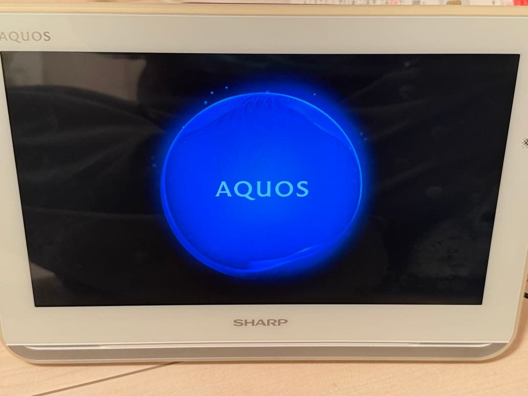 【美品】人気SHARP AQUOS 防水テレビ 2T-C12AP-W