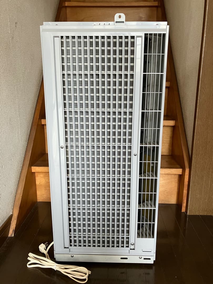 コロナ CWH-A1818 ウインド形冷暖兼用 2018年製