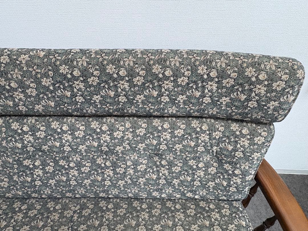 【美品】karimoku 2人掛けソファ 花柄 カリモク コロニアル