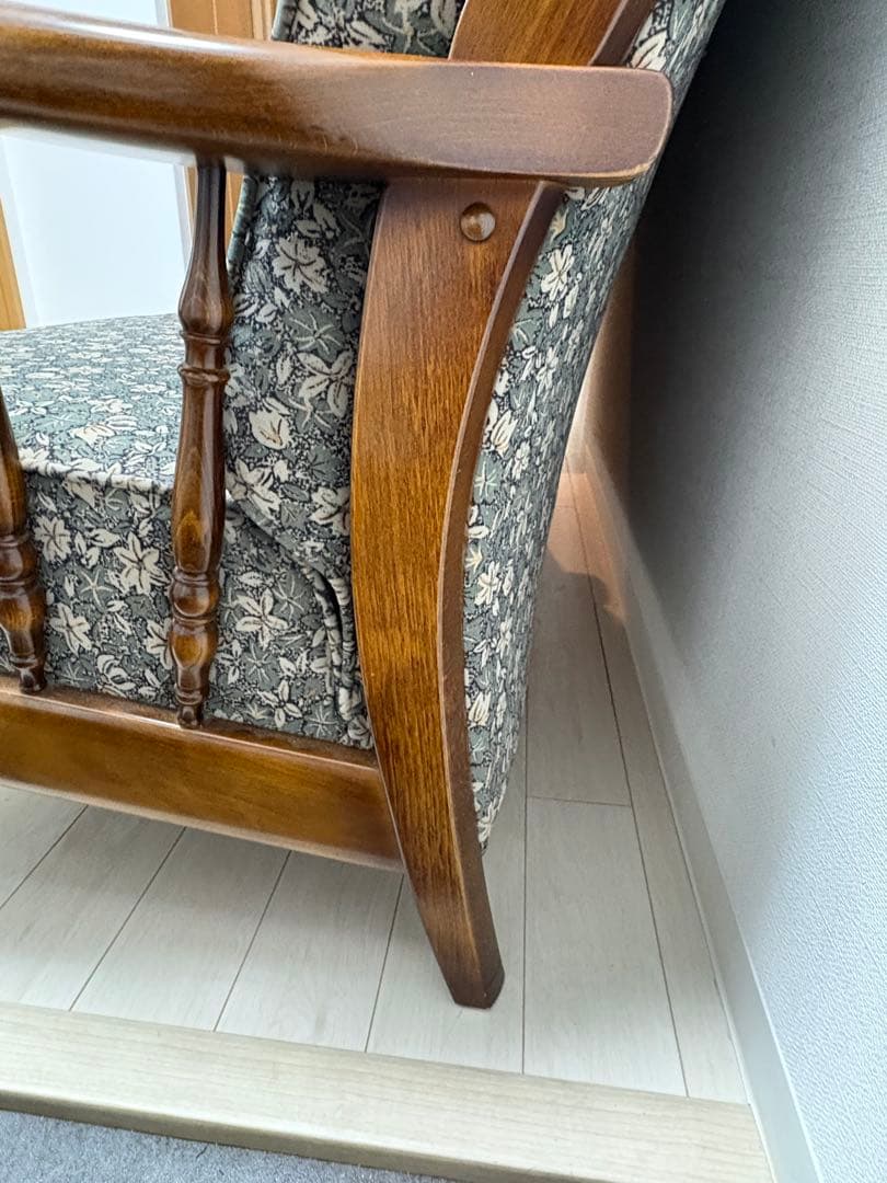 【美品】karimoku 2人掛けソファ 花柄 カリモク コロニアル