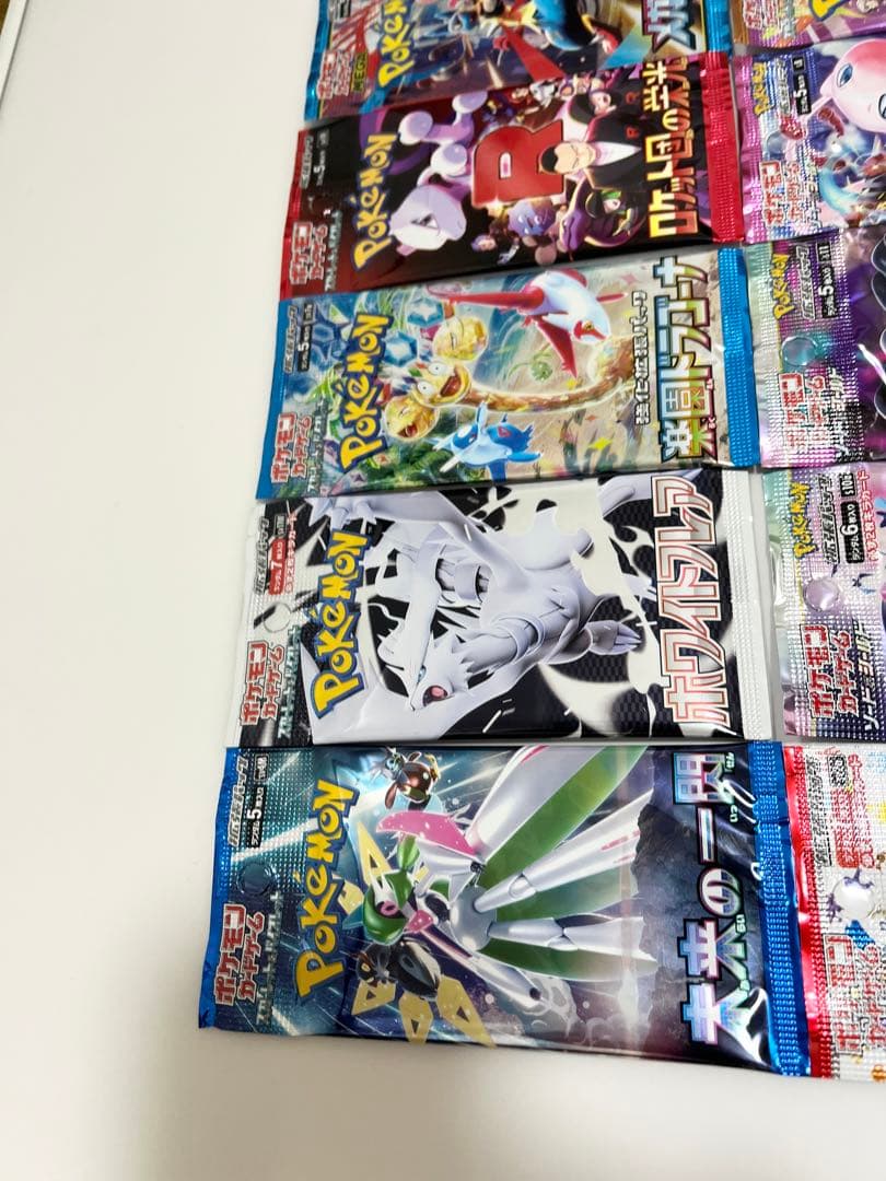 ホワイトフレア楽園ドラゴーナ等ポケモンカード未開封パック《ポケカ》Pokemon