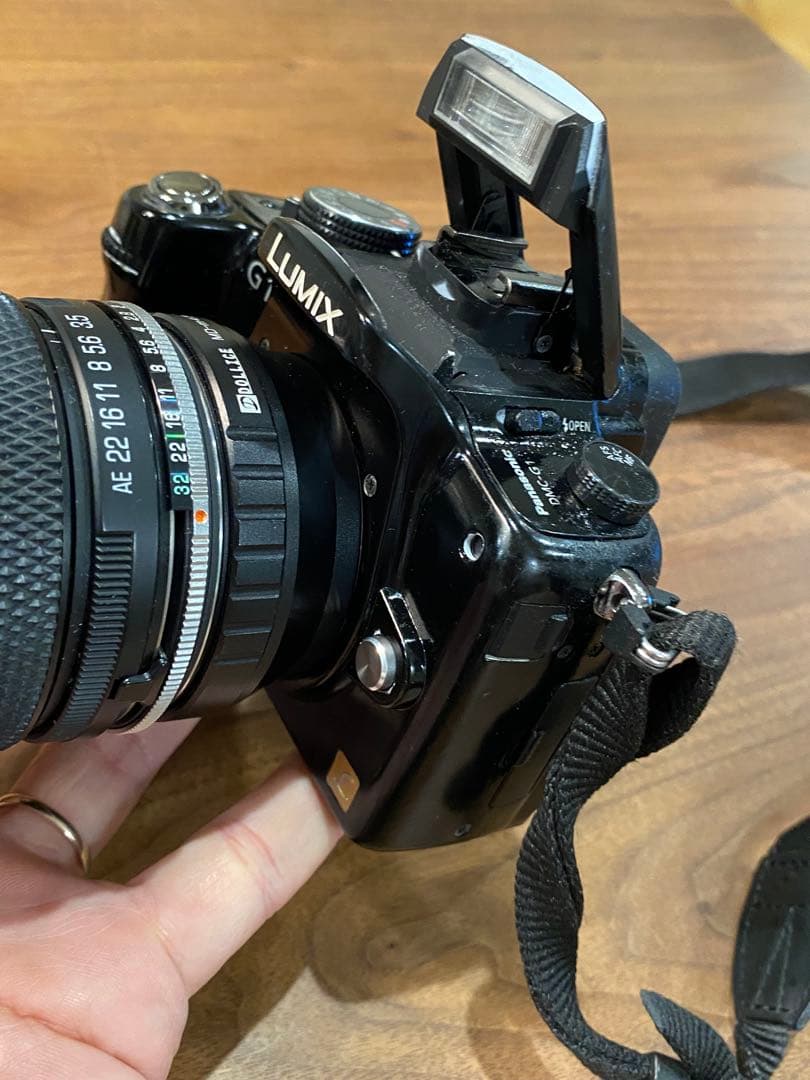 LUMIX G1 ミラーレス一眼タムロン28-70mmマクロオールドレンズ付