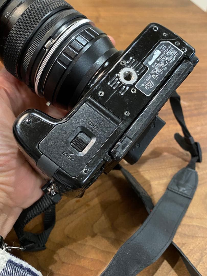 LUMIX G1 ミラーレス一眼タムロン28-70mmマクロオールドレンズ付