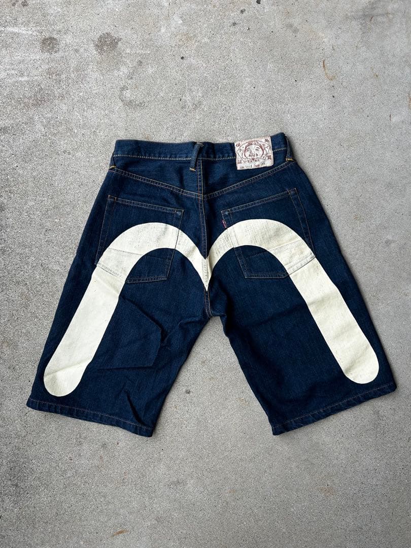 人気✨️EVISU 大黒 ハーフパンツ 白 W34 デニム