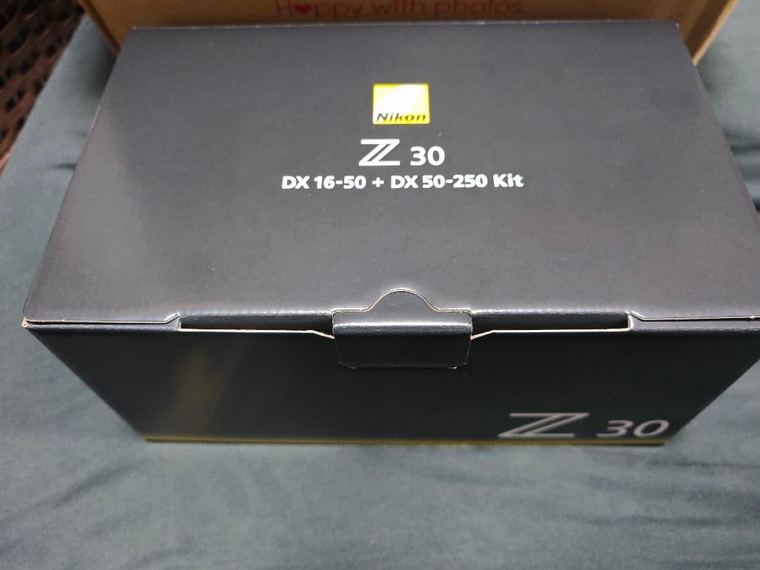 【新品未使用】Nikon Z30 ダブルズームキット