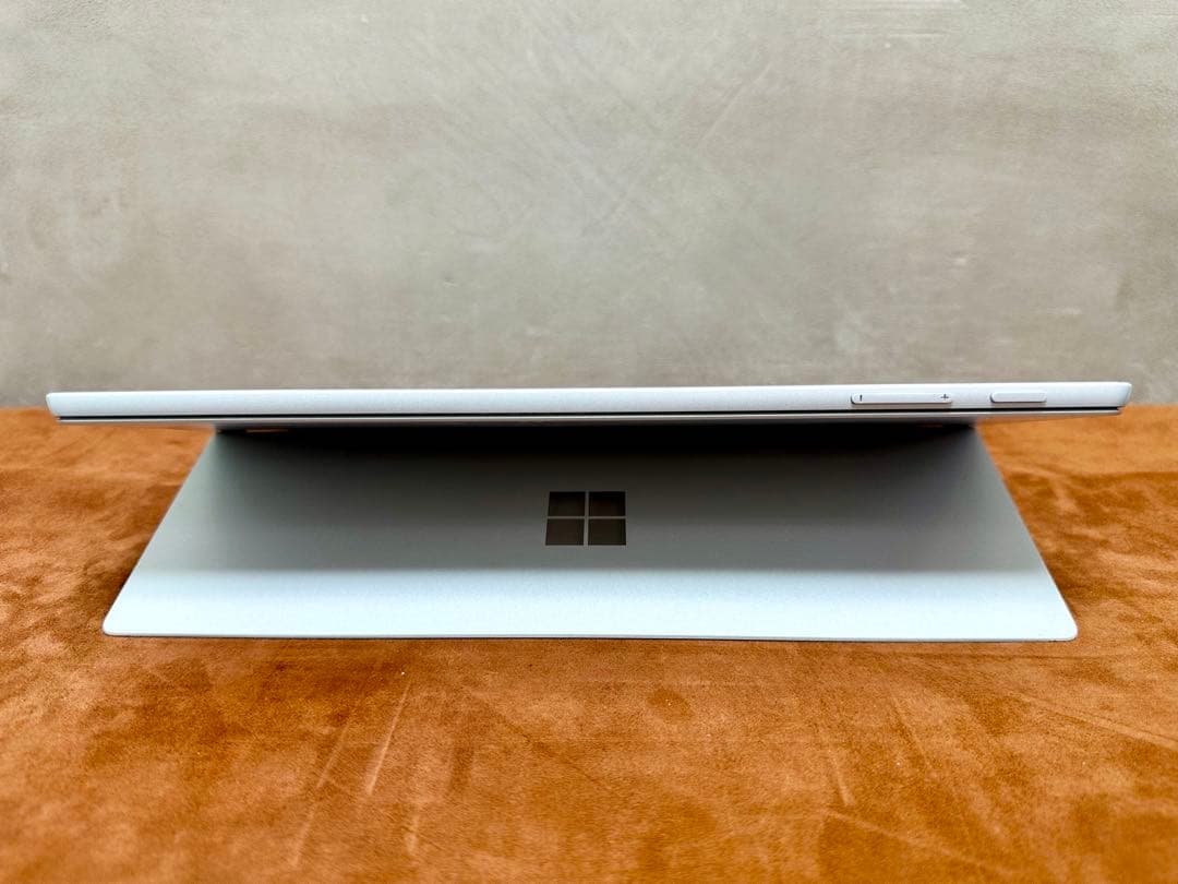 Windowsタブレット本体 Surface Pro 7+ i5-1135G7 16GB 256GB LTE