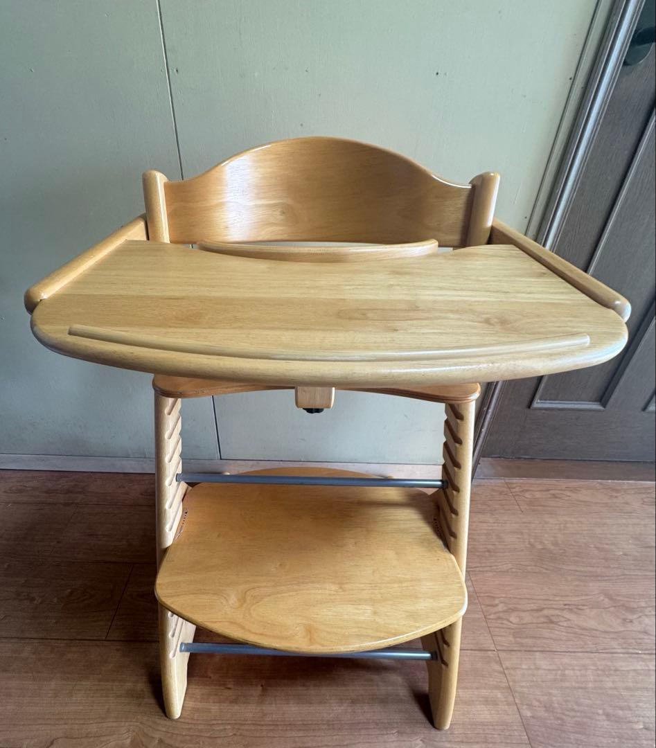 大和屋　すくすくチェアEN イーエヌ　テーブル&ガード付き