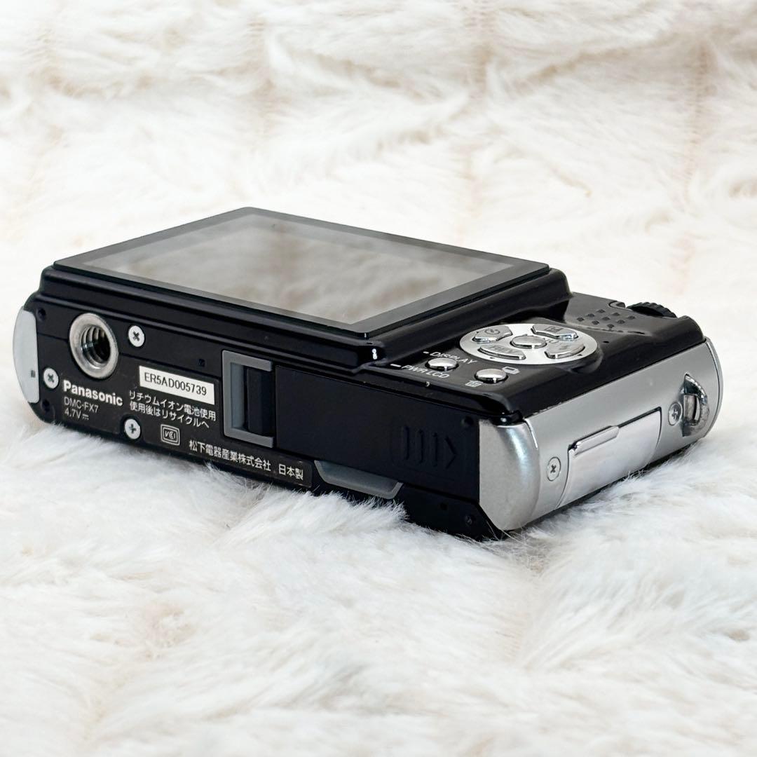 Panasonic LUMIX DMC-FX7 ブラック