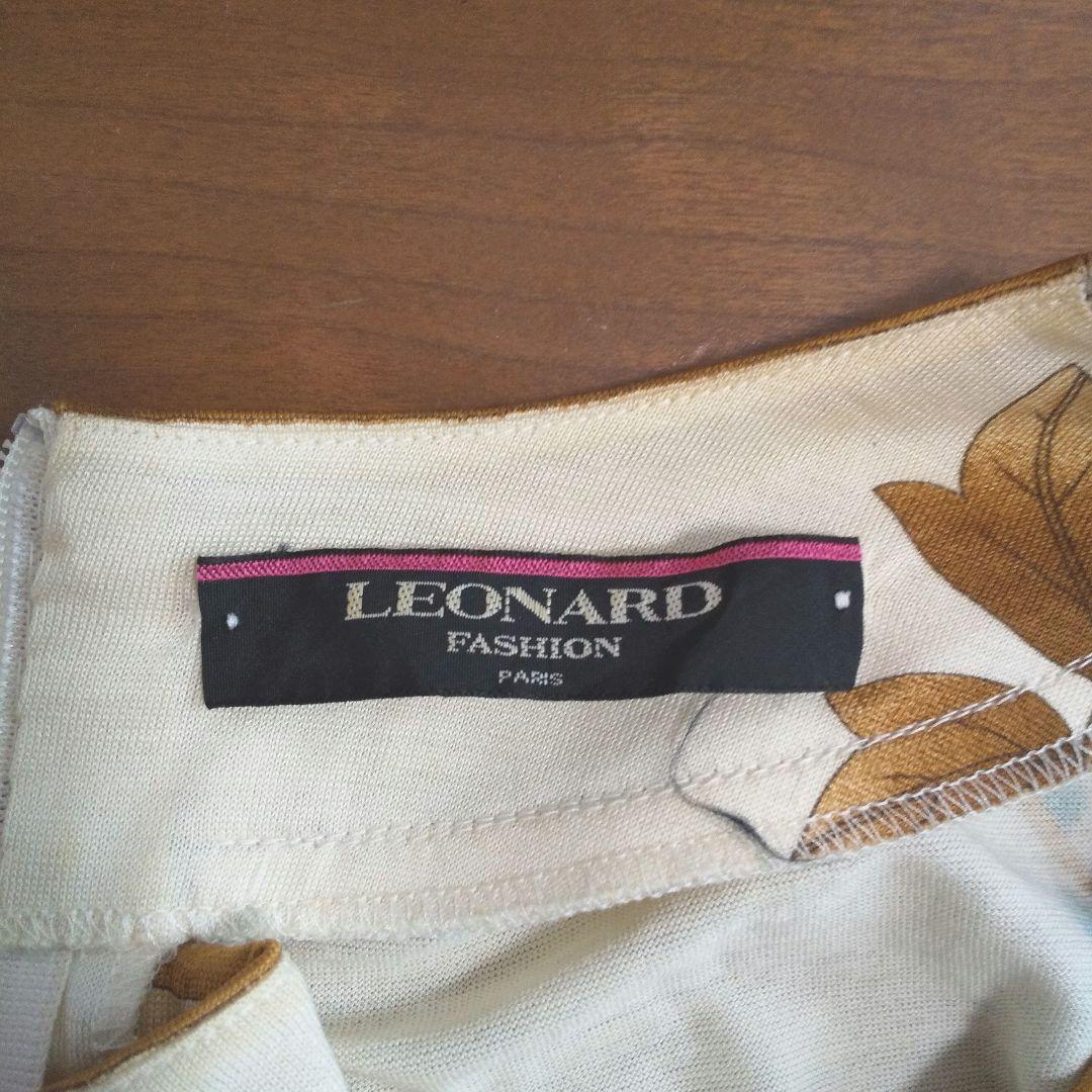 ky205 レオナールファッション 長袖トップス 総柄プリント LL ベージュ系