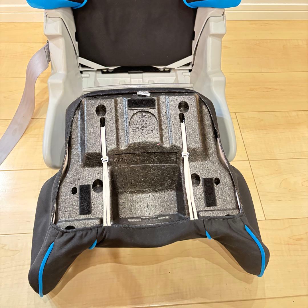  チャイルドシート　ジュニアシート　インパクトシールド付き