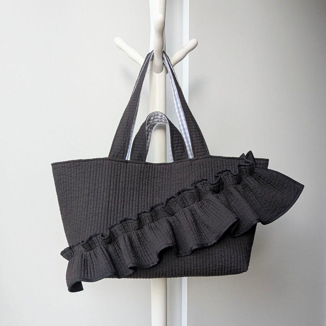 えり。 ヌビバッグ 大きめサイズ フリル マザーズバッグ ハンドメイド