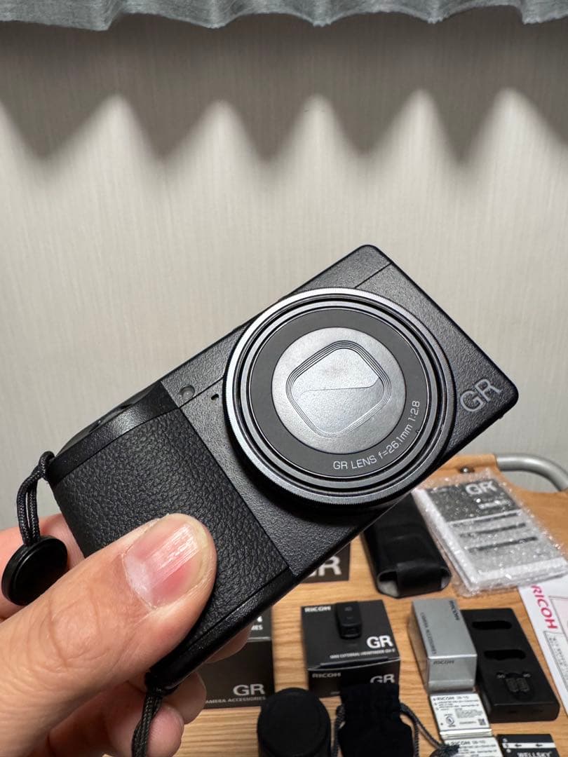 付属品多数　リコー RICOH GR IIIx HDF 3年保証書付　gr3x