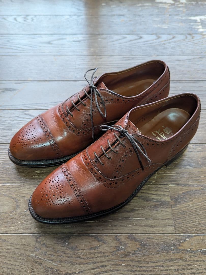 【美USED】Alden 9D セミブローグドレスシューズ／オールデンメダリオン
