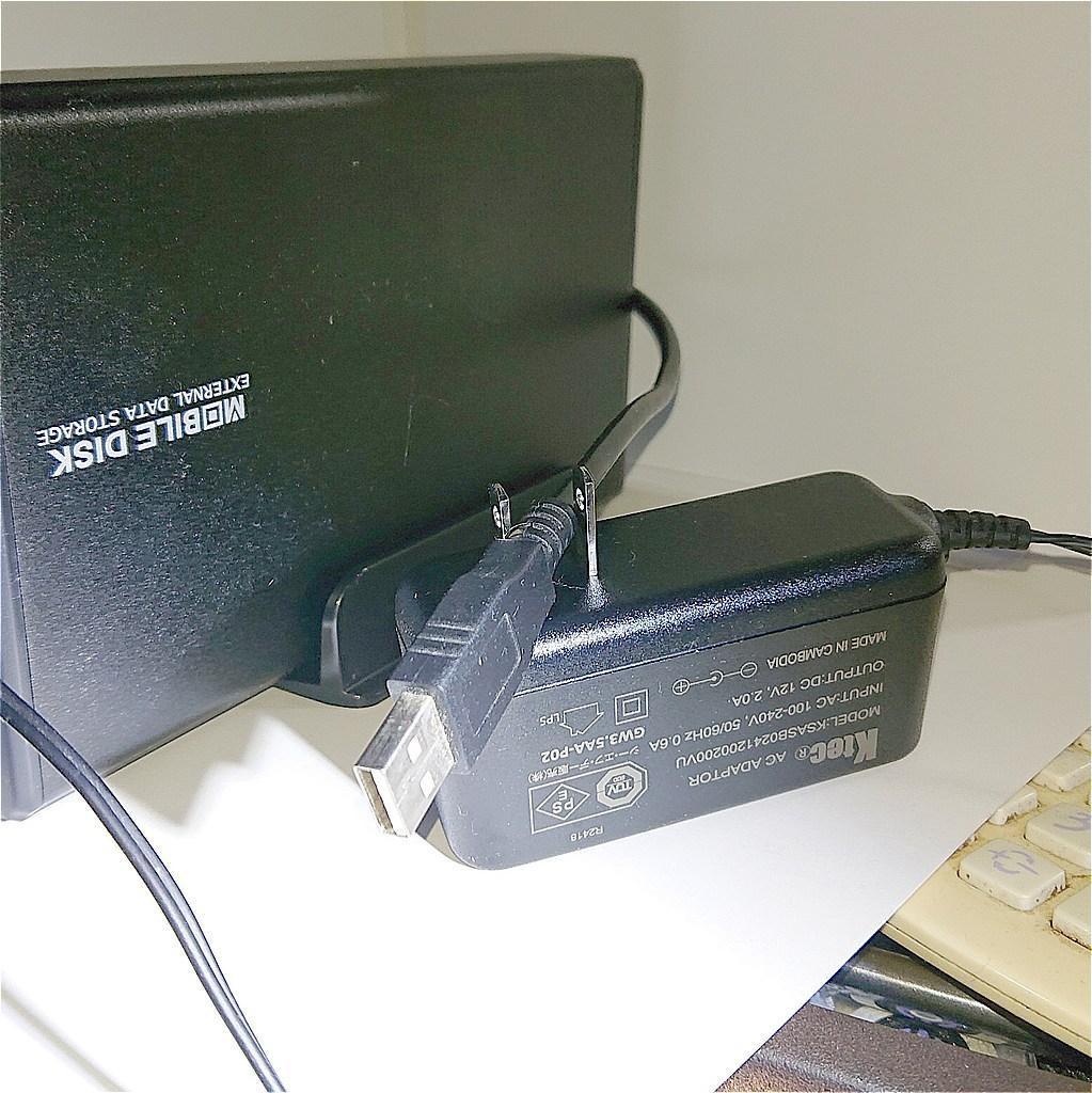 KOSUKE 様 東芝 MD04ACA600 6TB 外付けユニット付