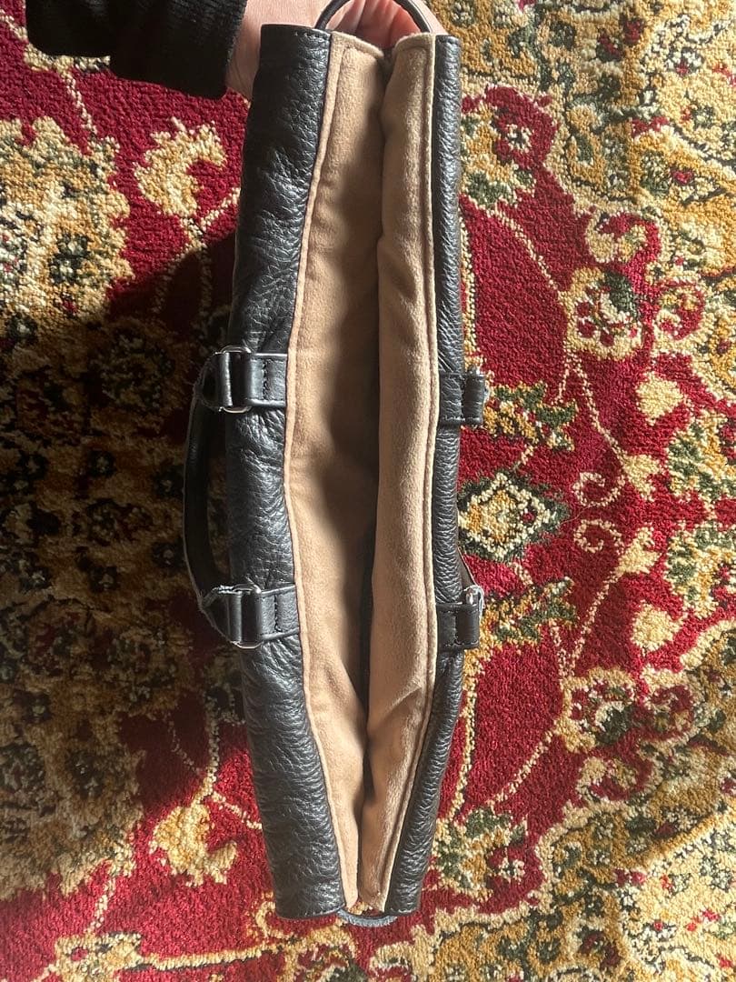 squeeze crutch チーバッグ　chiiii