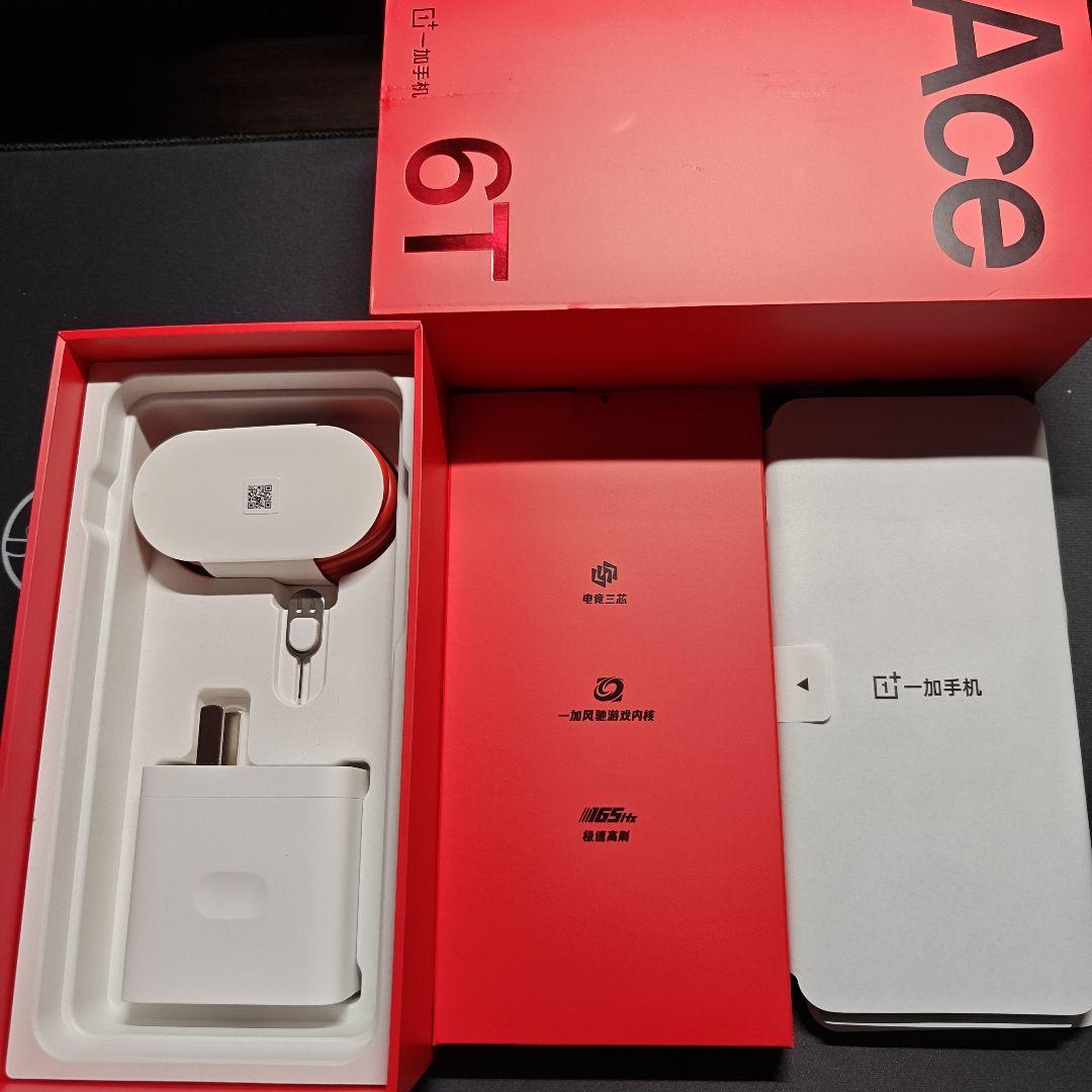 【美品】OPPO OnePlus Ace 6T 12GB/256GB 中国版