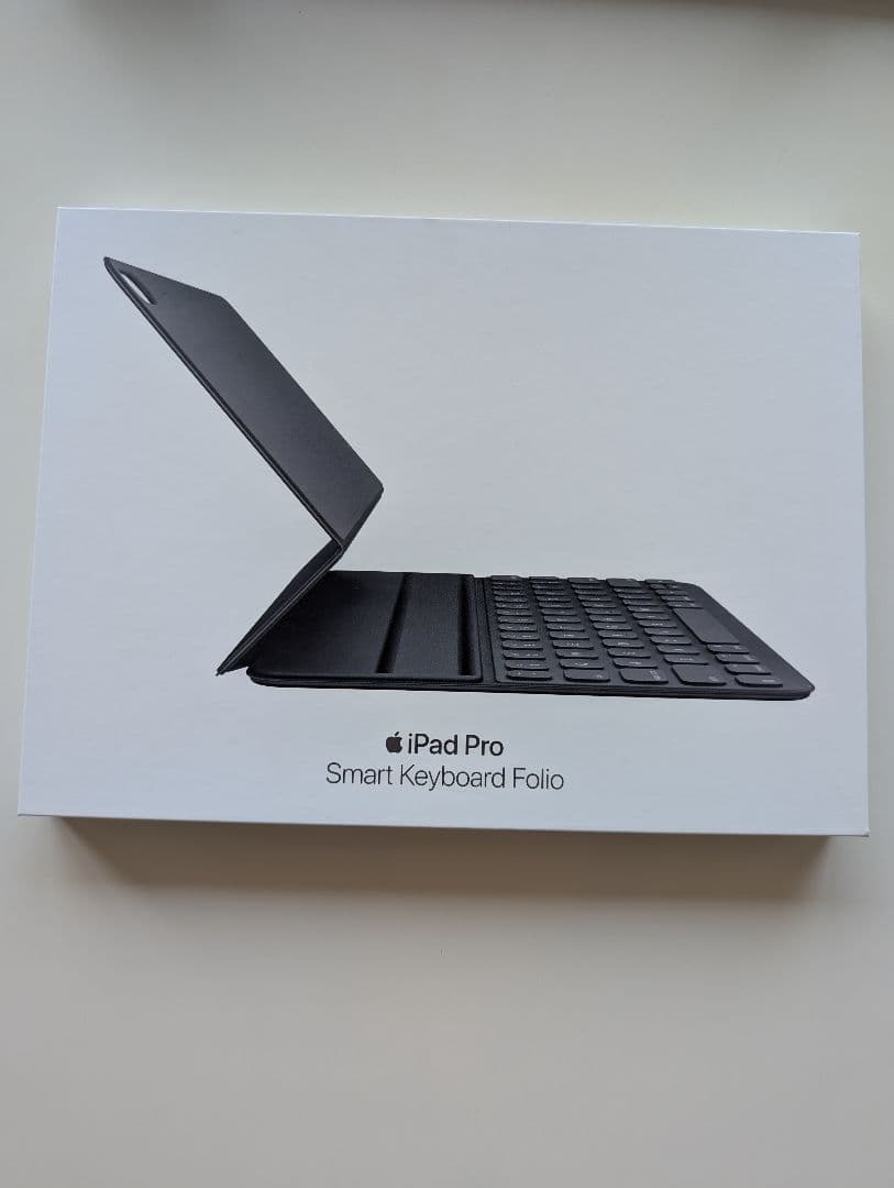 iPad Air 4世代本体 64GB キーボード + カバー