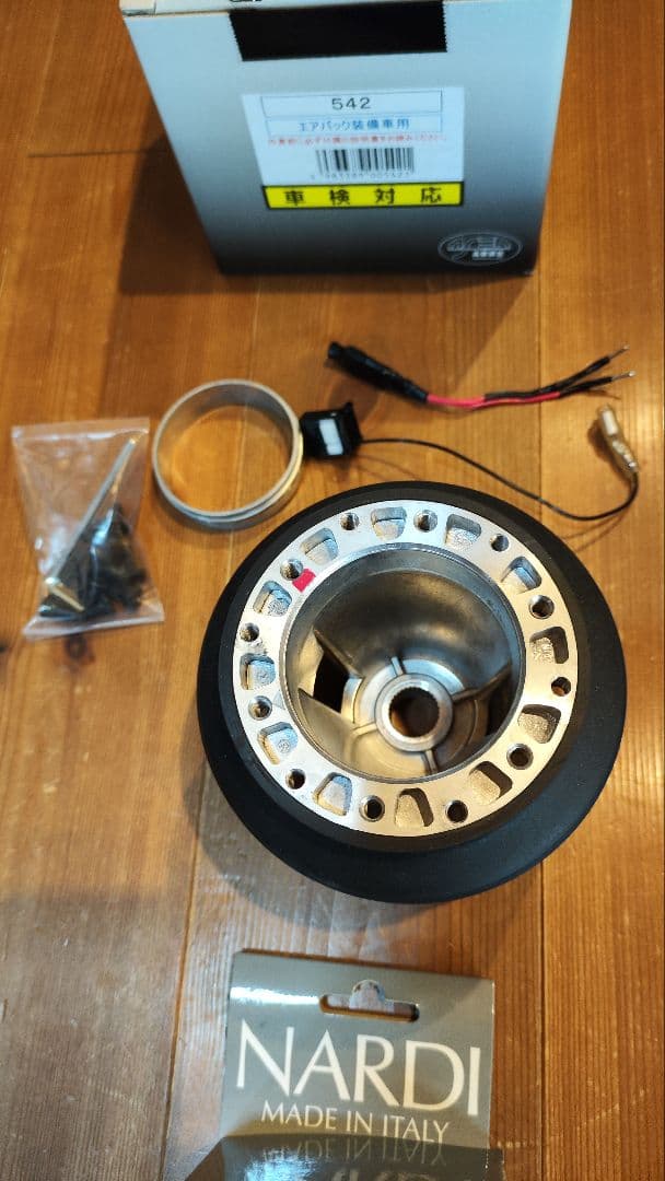 NARDI ナルディ CLASSIC VITE 360mm N161 シフトノブ