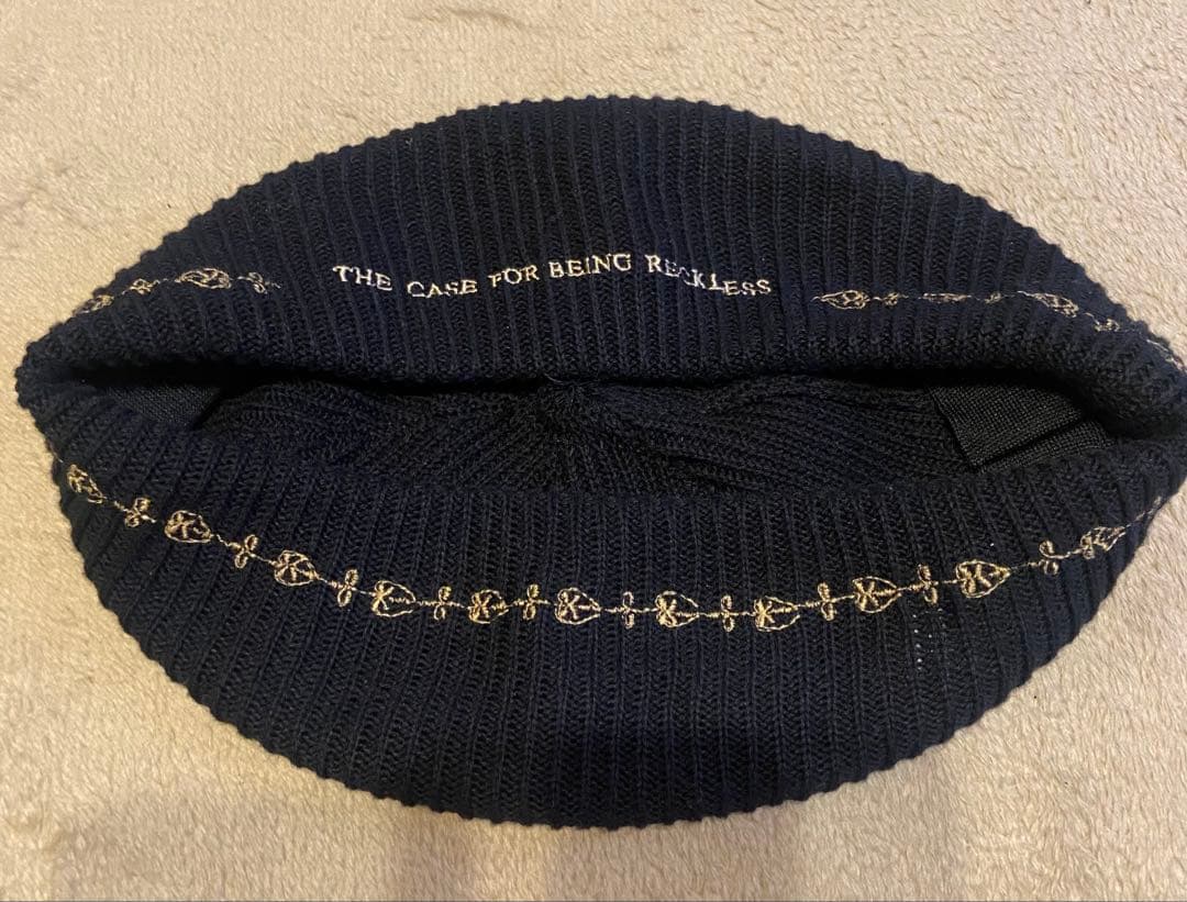 H.W.DOG&CO.ニットベレー帽 BTSテテ着用