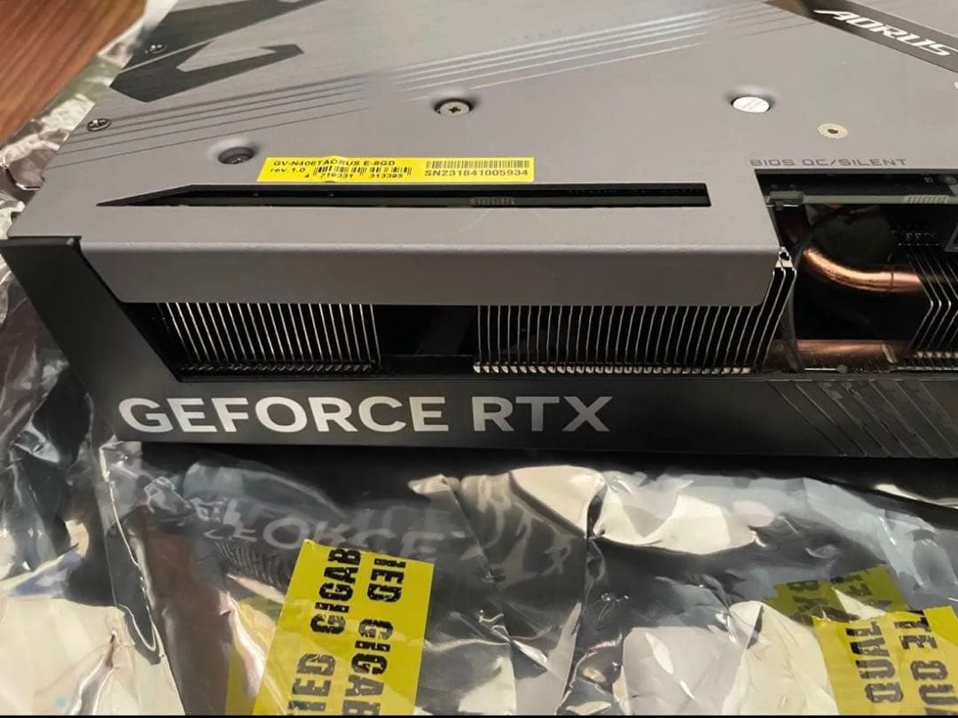 AORUS RTX 4060 Ti 8GB ELITE 動作確認済 美品