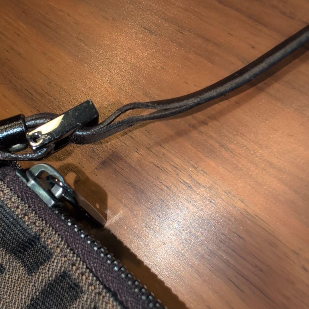 FENDI フェンディ ズッキーノ ワンショルダーバッグ