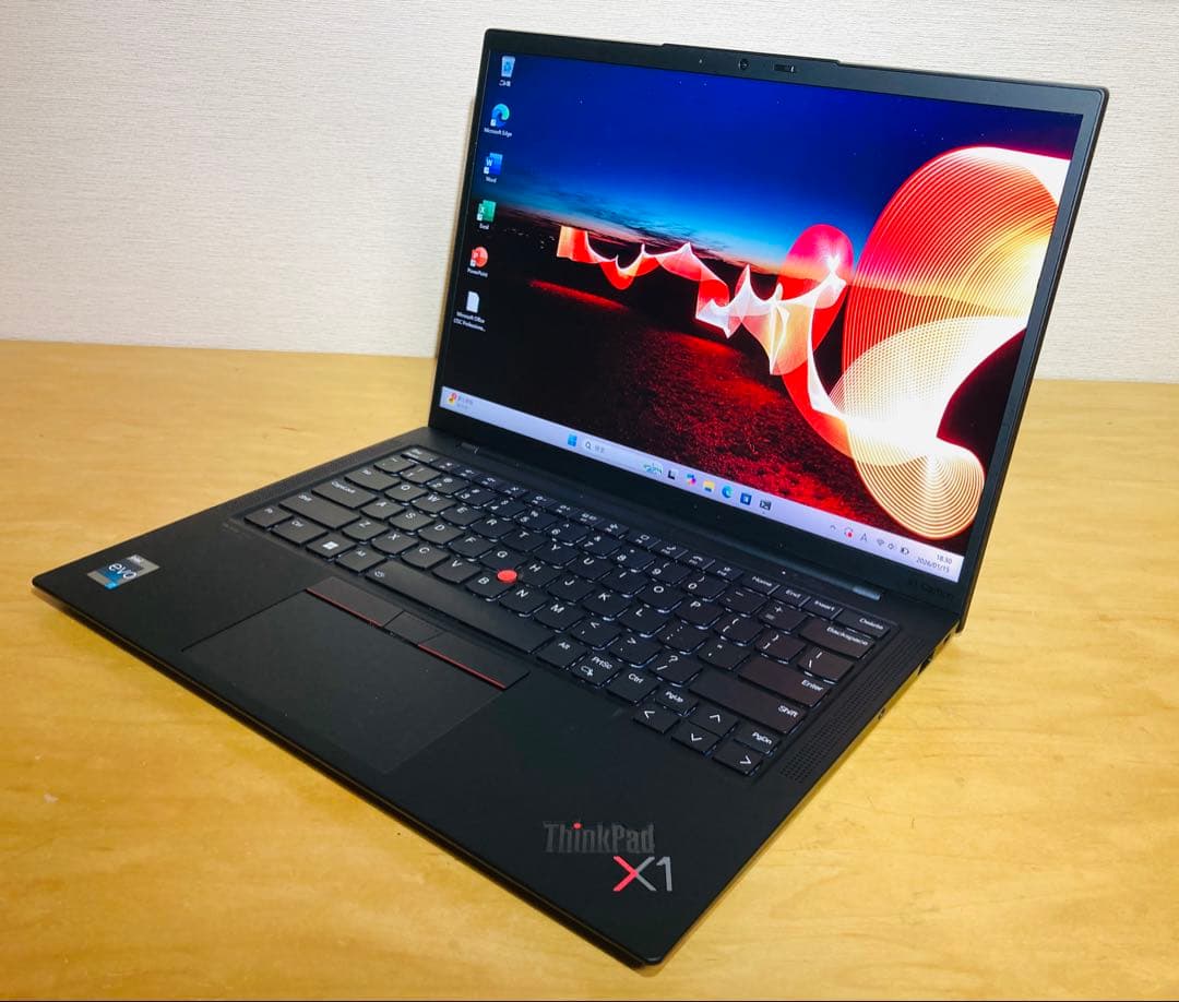 ThinkPad X1 Carbon Gen10/メモリ16GB/office付