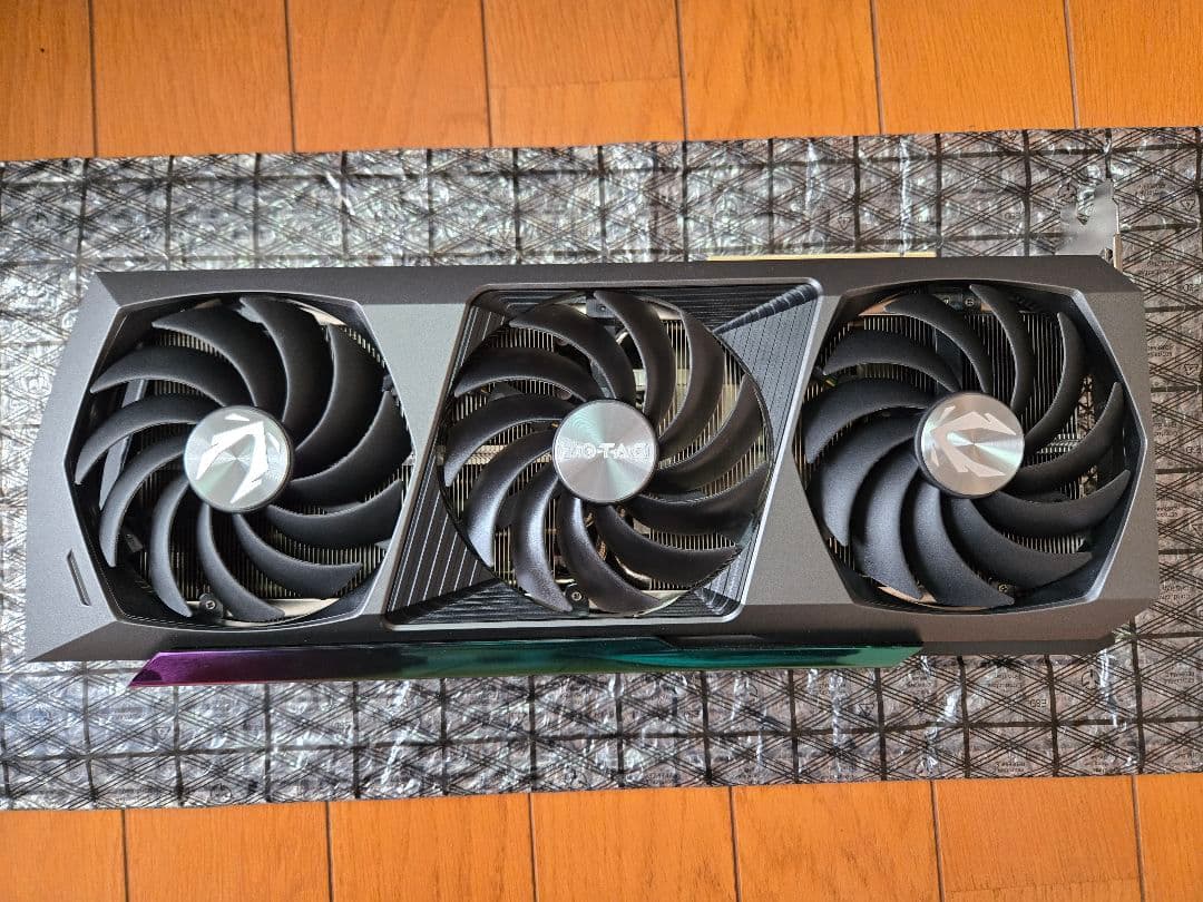 グラフィックボード・グラボ・ビデオカード ZOTAC RTX3070Ti AMP Extreme Holo
