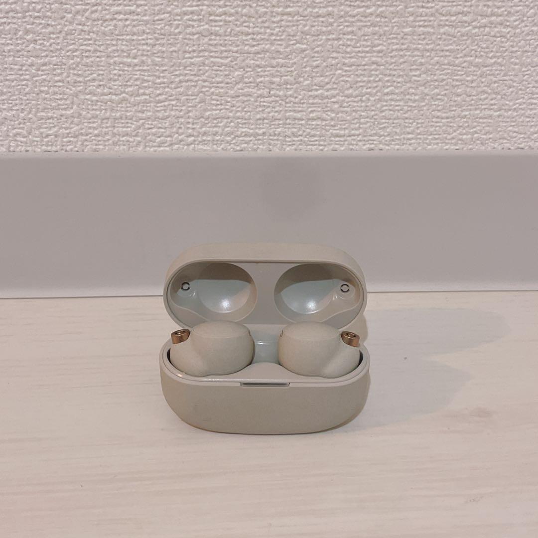 【美品】SONY WF-1000XM4 プラチナシルバー