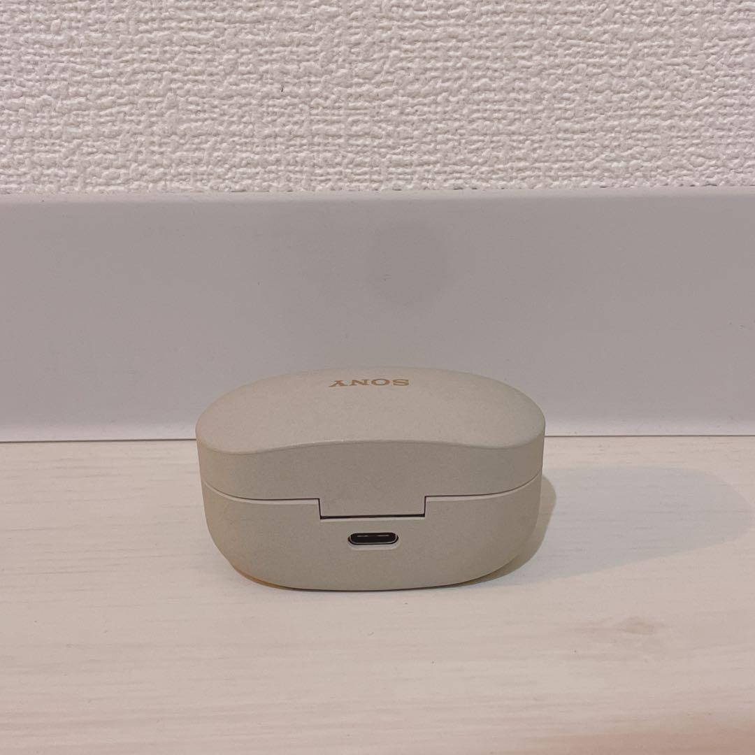 【美品】SONY WF-1000XM4 プラチナシルバー