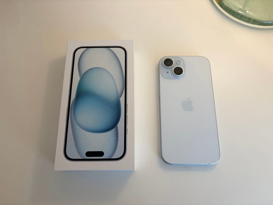 iPhone15 128GB ブルー　美品