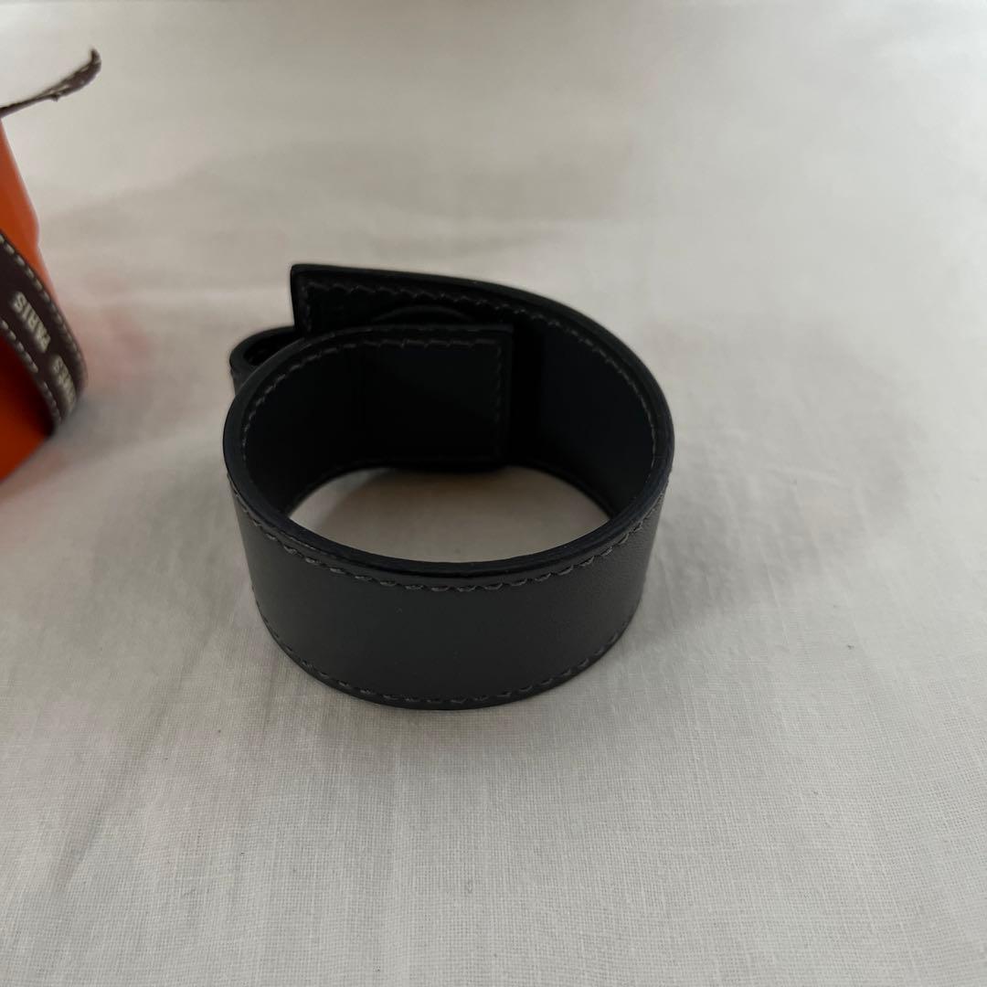 美品 HERMES レザーブレスレット バングル セリエ　D刻印