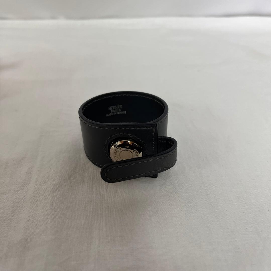 美品 HERMES レザーブレスレット バングル セリエ　D刻印