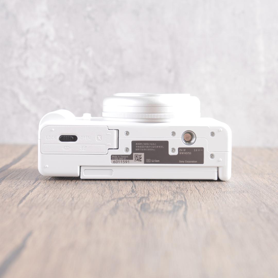 ✨ほぼ未使用で超美品✨YouTubeに✨Wi-Fi✨SONY ZV-1F　500