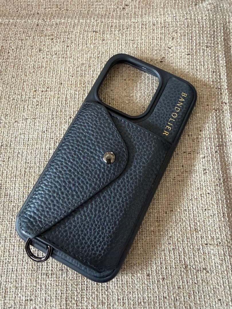 BANDOLIER iPhone 15proケース ブラック