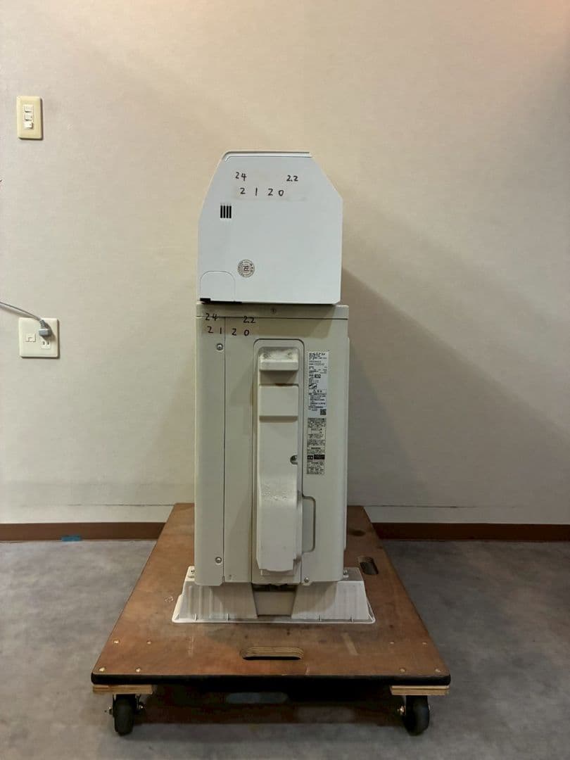 2120 ダイキン【AN224AES-W】2024年製 6畳 エアコン 中古