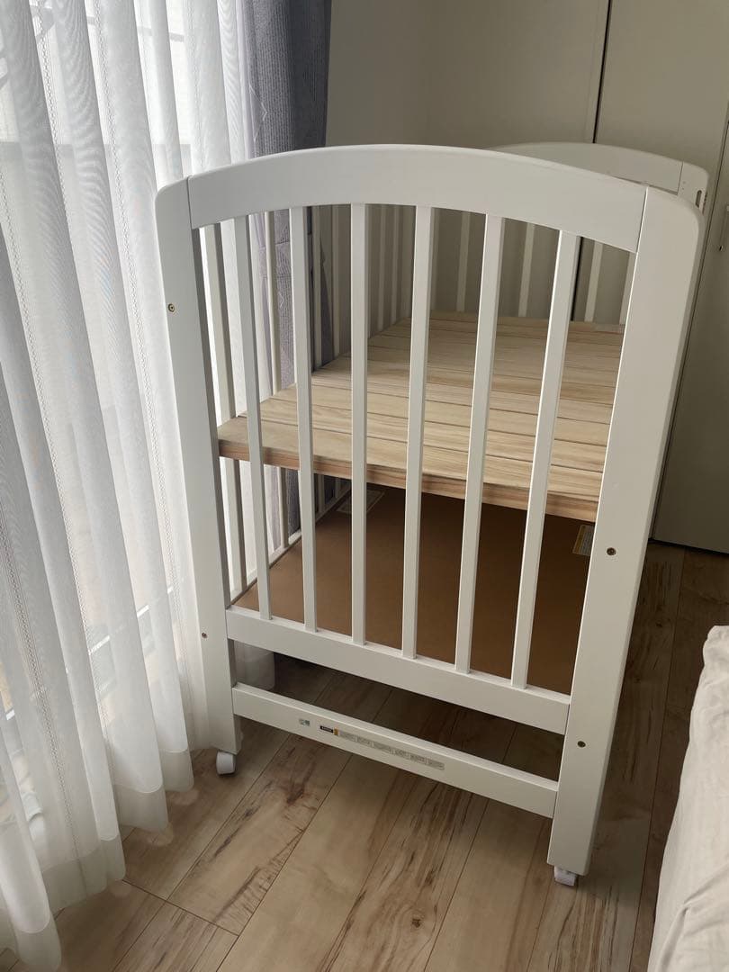 ベビーベッド、敷布団、敷布団カバーセット