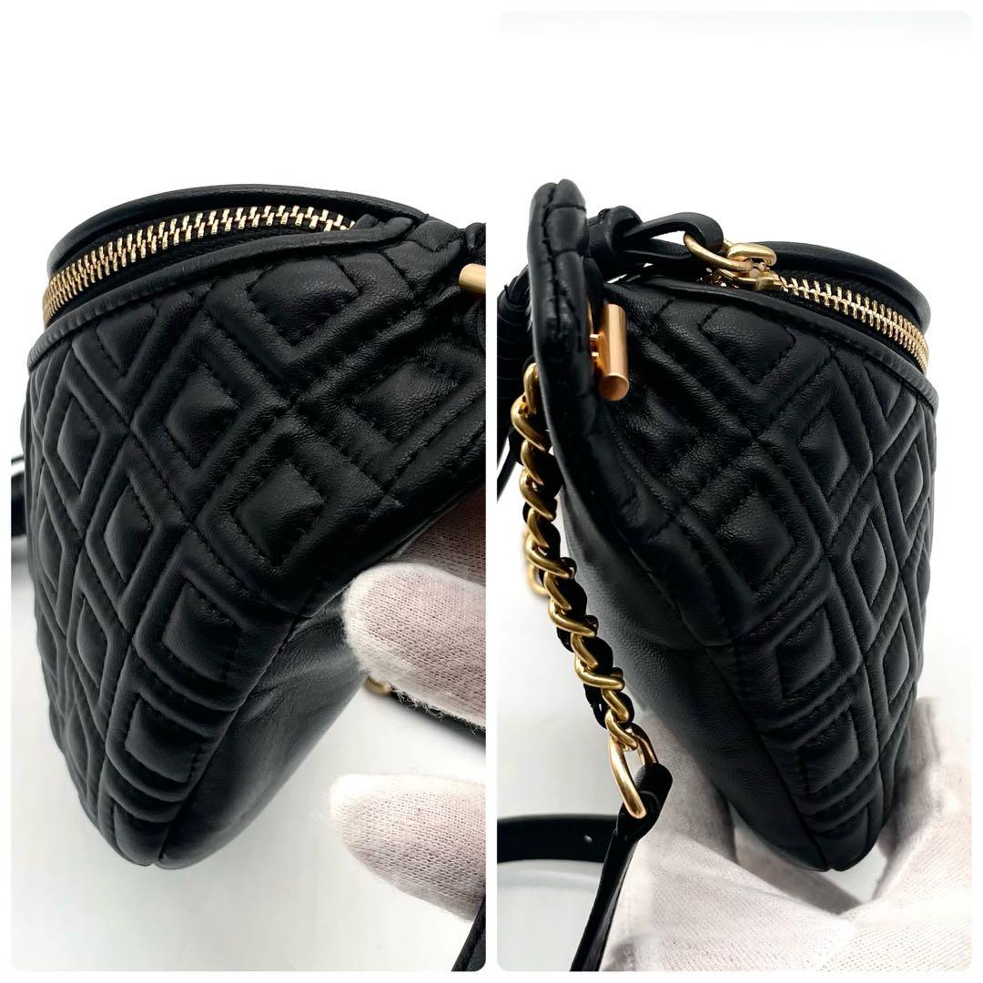 未使用級✨トリーバーチ フレミング ボディバッグ レザー キルティング タッセル