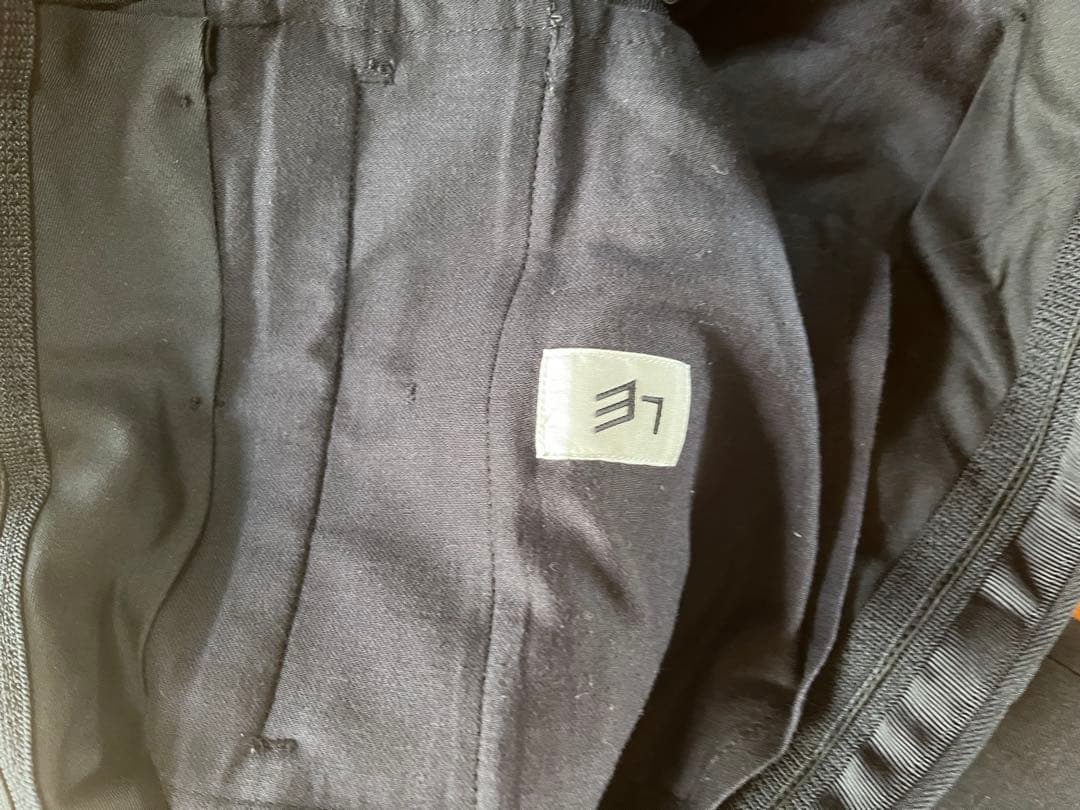 r*5様 l'echoppe L/E everydayスラックス　ブラック　大幅