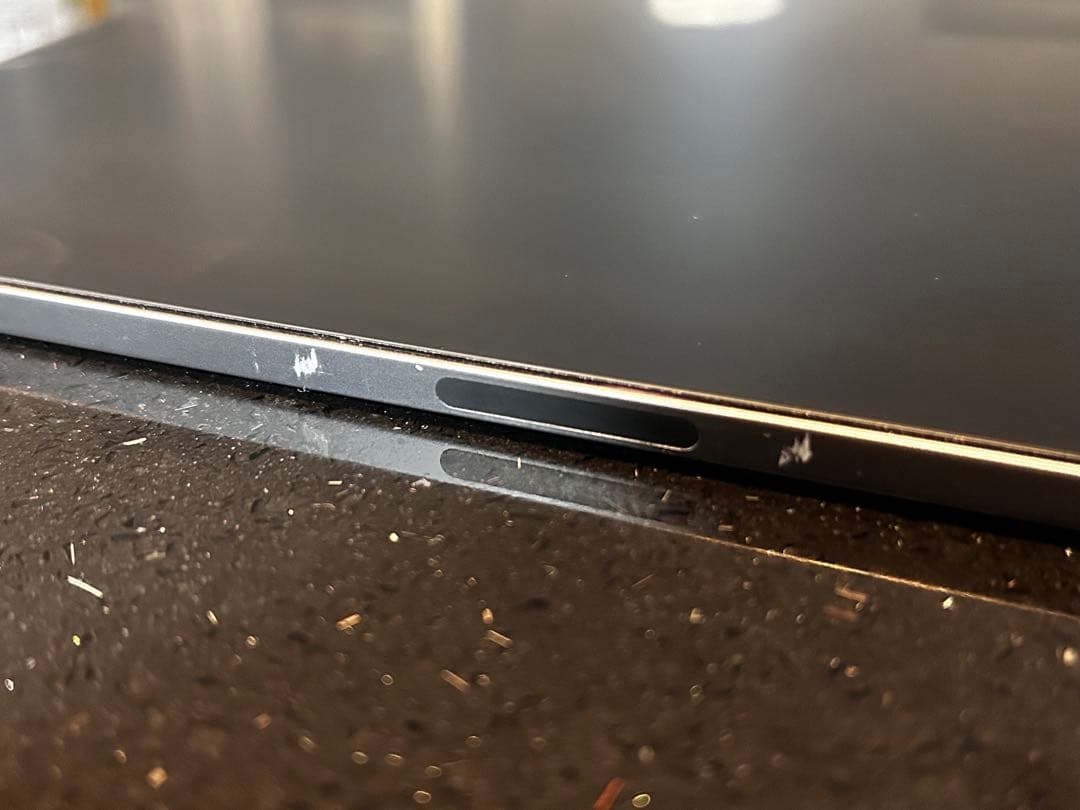 iPad Pro 11インチ第一世代　256GB バッテリー93%