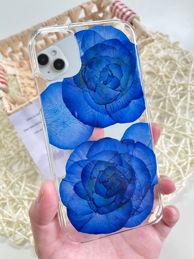 フルオーダーメイドのハンドメイド押し花スマホケース　全機種対応