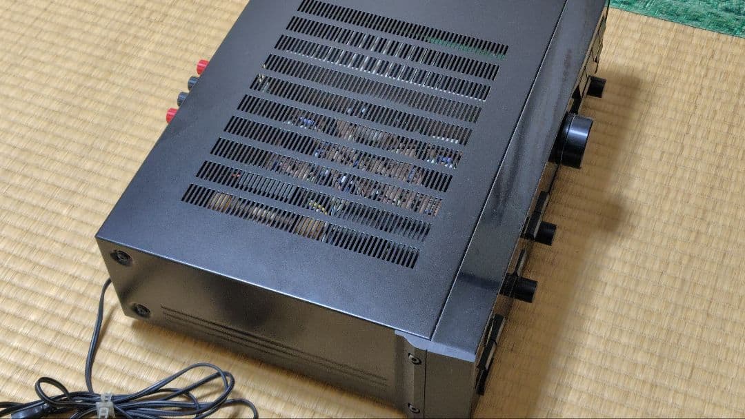 プリメインアンプ　SANSUI　AU-α507i