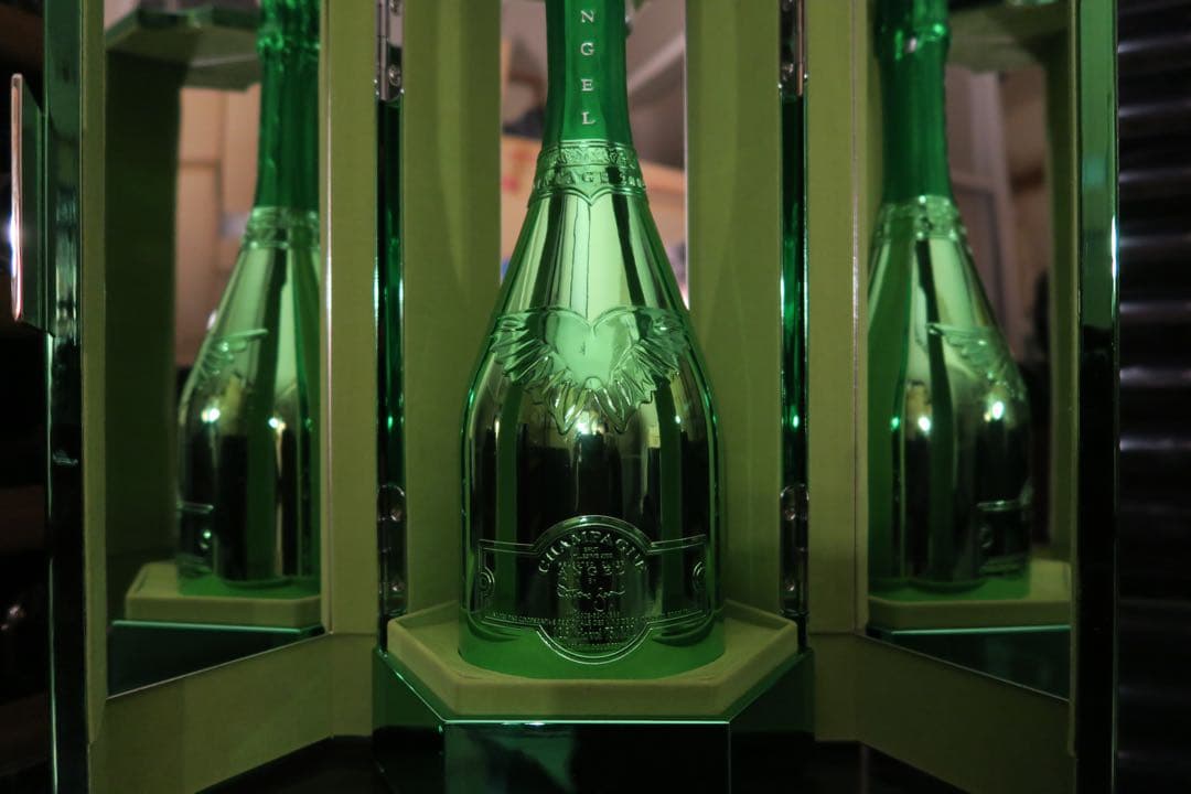 エンジェル ヴィンテージ 2005年 グリーン シャンパン 箱 ケース付き