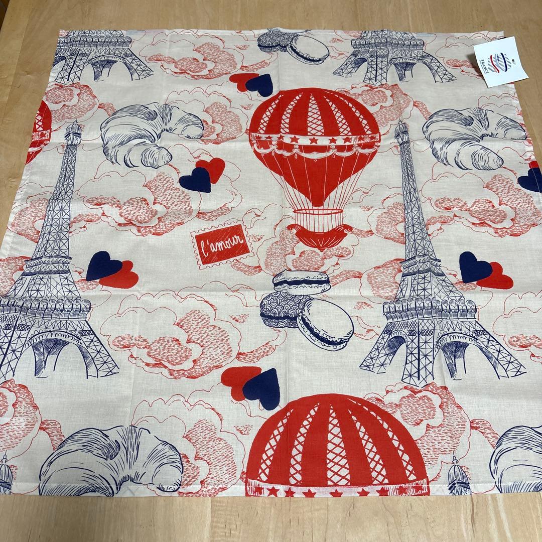 新品　未使用　大阪関西万博　フランス　ハンカチ　スカーフ　フランス館　万博限定