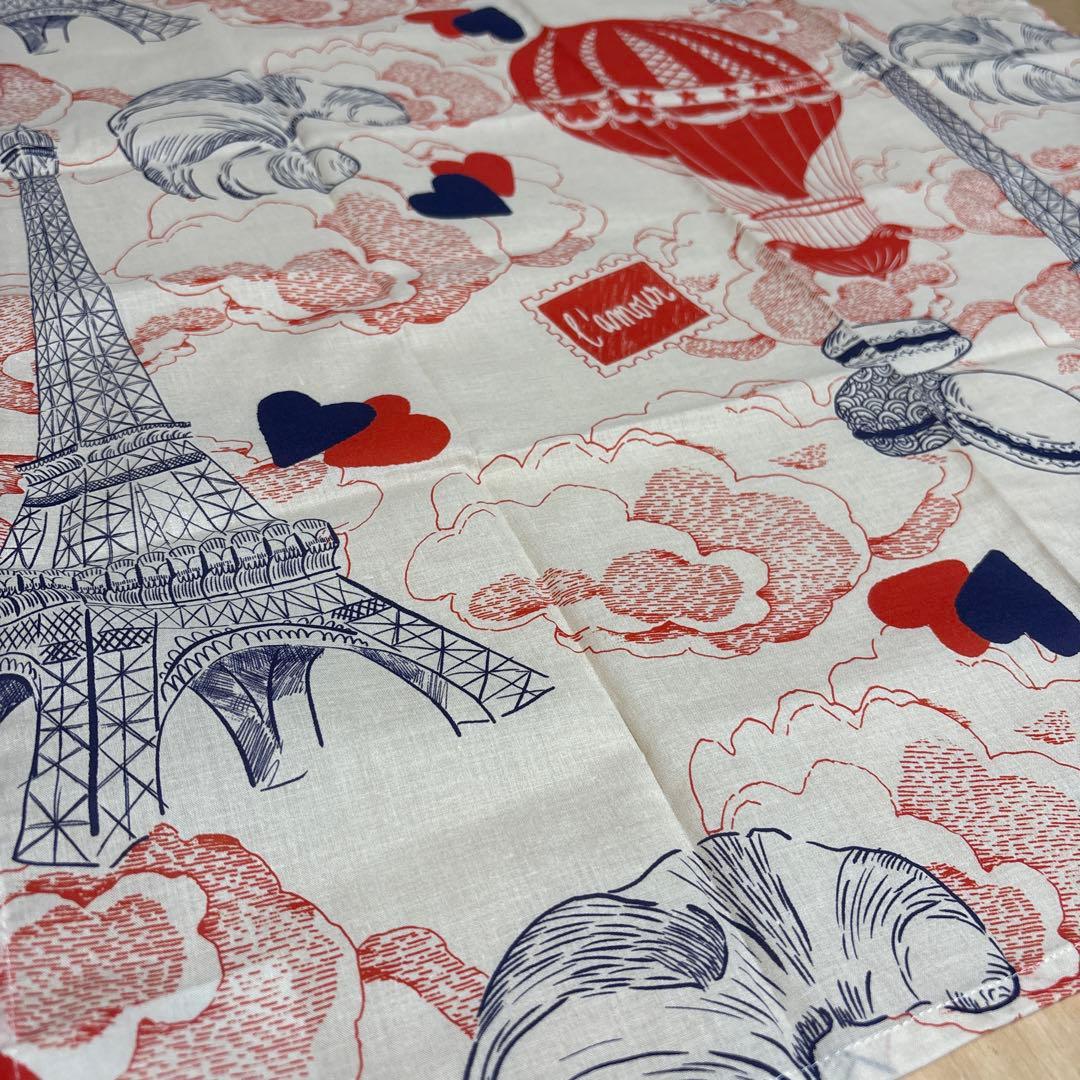 新品　未使用　大阪関西万博　フランス　ハンカチ　スカーフ　フランス館　万博限定
