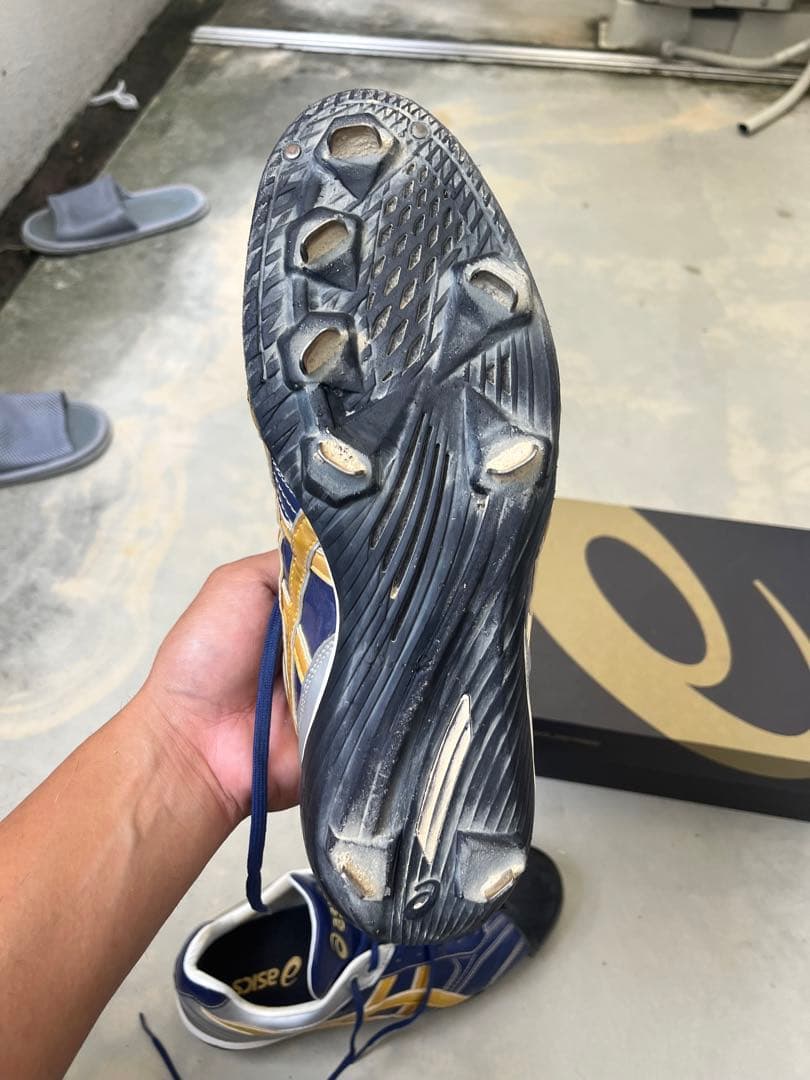 asics ゴールドステージ　スパイク27.0