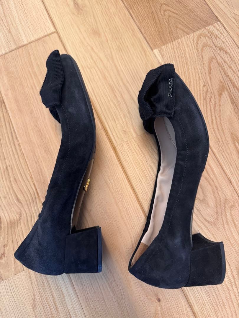 K*a様 Prada ブラック フラットシューズ 37