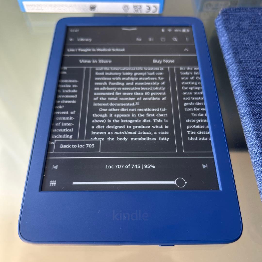 Amazon Kindle ！16GB＋専用カバー！